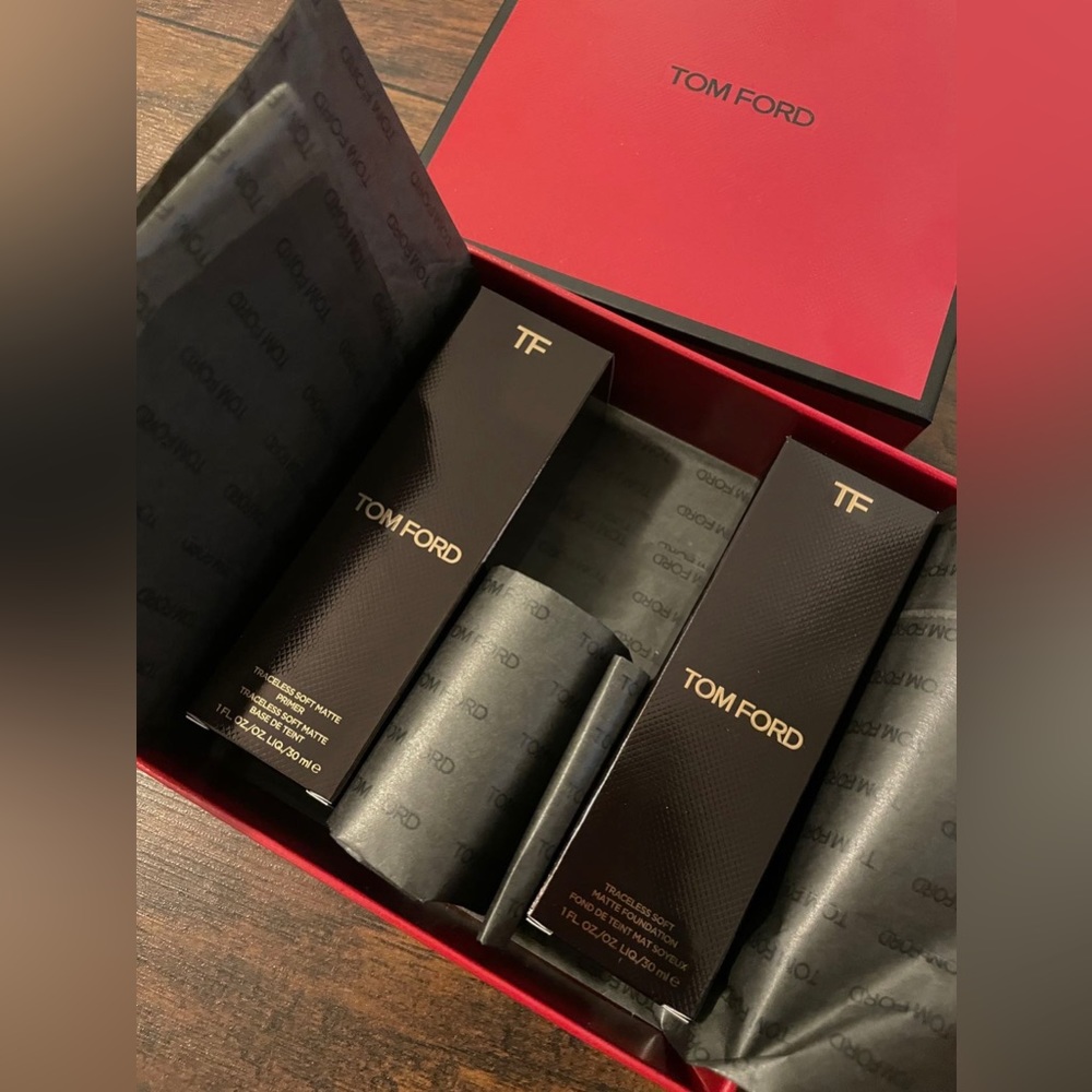 Tom Ford ｜Brand New Fundation+Prier set